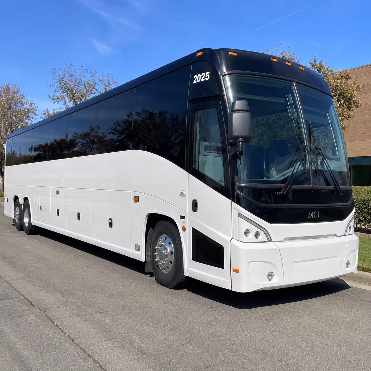 arlingtoncharterbusservices com makes it possible to book multi stop corporate routes across northern virginia
