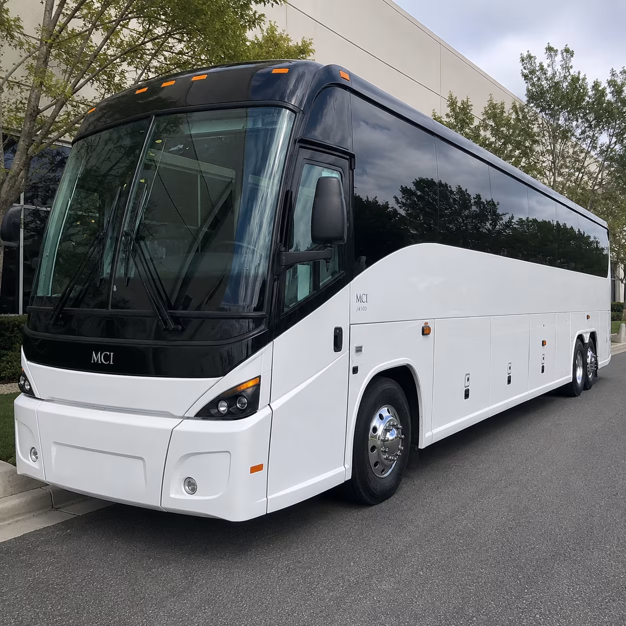 connect national landing employees to the pentagon transit center and dca