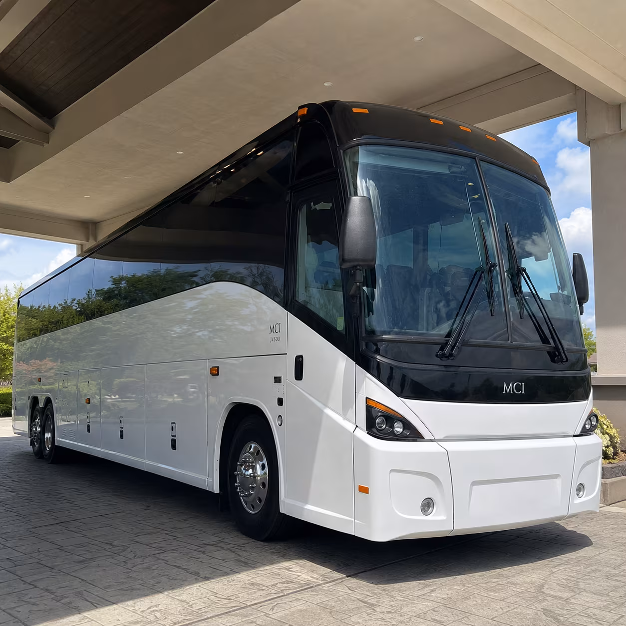 make your multi day trip from arlington simple with the right motorcoach